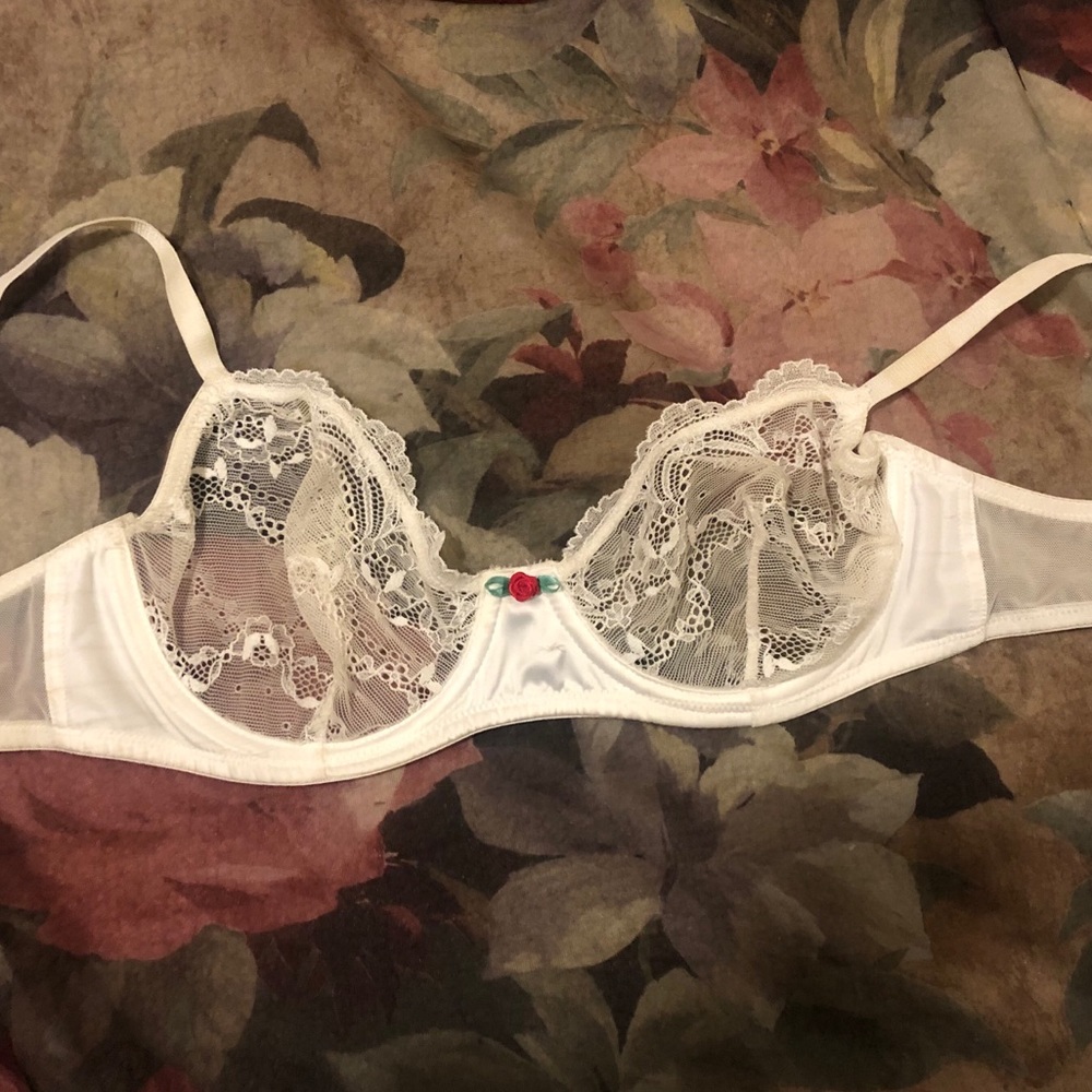 Romantic Rose Detail Bra